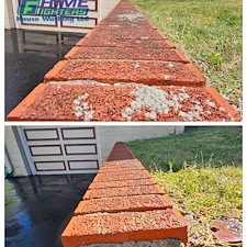Expert-House-Sidewalk-Cleaning-in-St-Joseph-MO 0